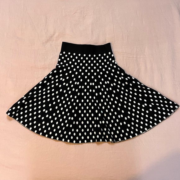 Anthropologie Maeve Brand Black Polka Dot Flare Knit Skirt. Size XS - Picture 2 of 6